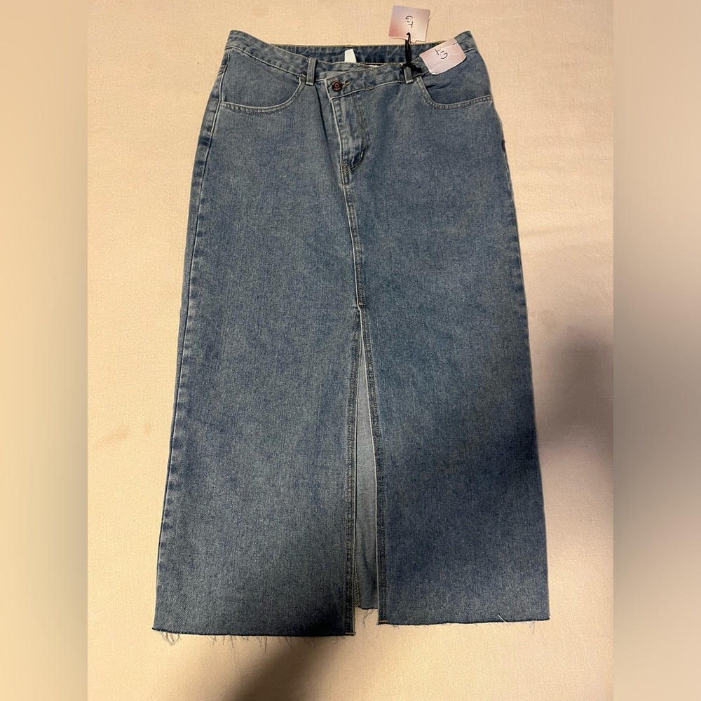 Denim skirt